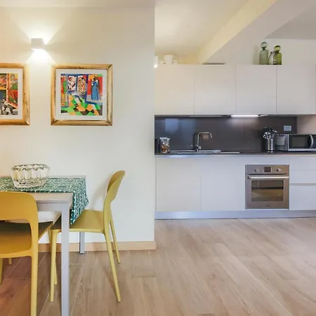 Apartment Garden House By Canto Degli Aranci